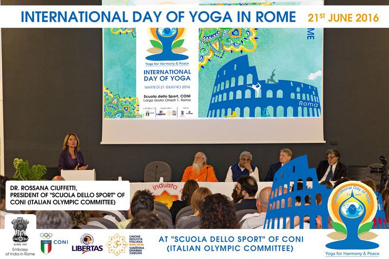 yoga-day-in-rome-conferenza-(17)