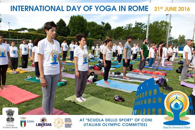 yoga-day-in-rome12