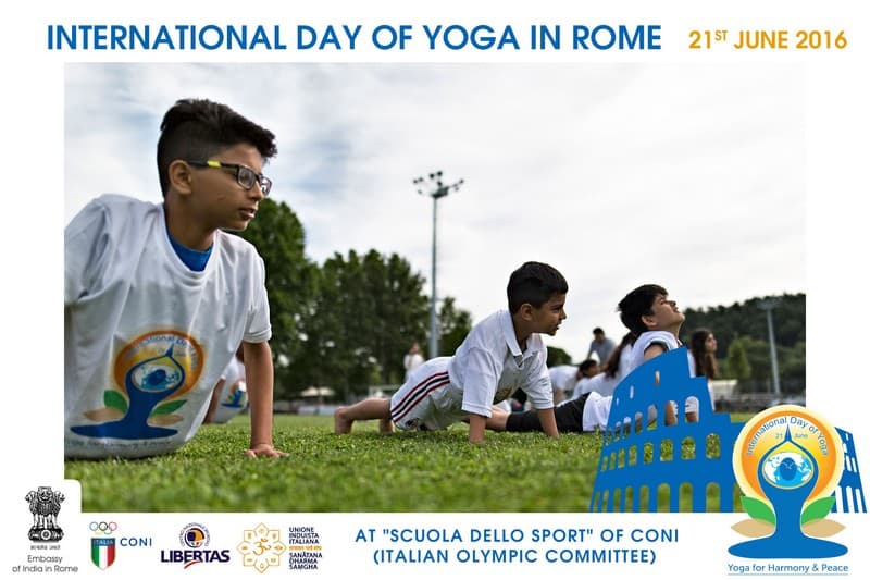 yoga-day-in-rome13