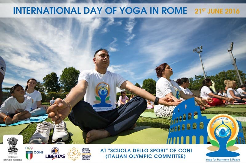 yoga-day-in-rome2