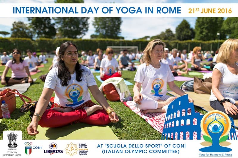yoga-day-in-rome22