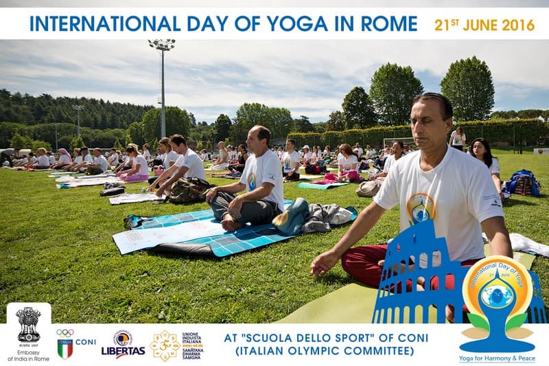 yoga-day-in-rome24